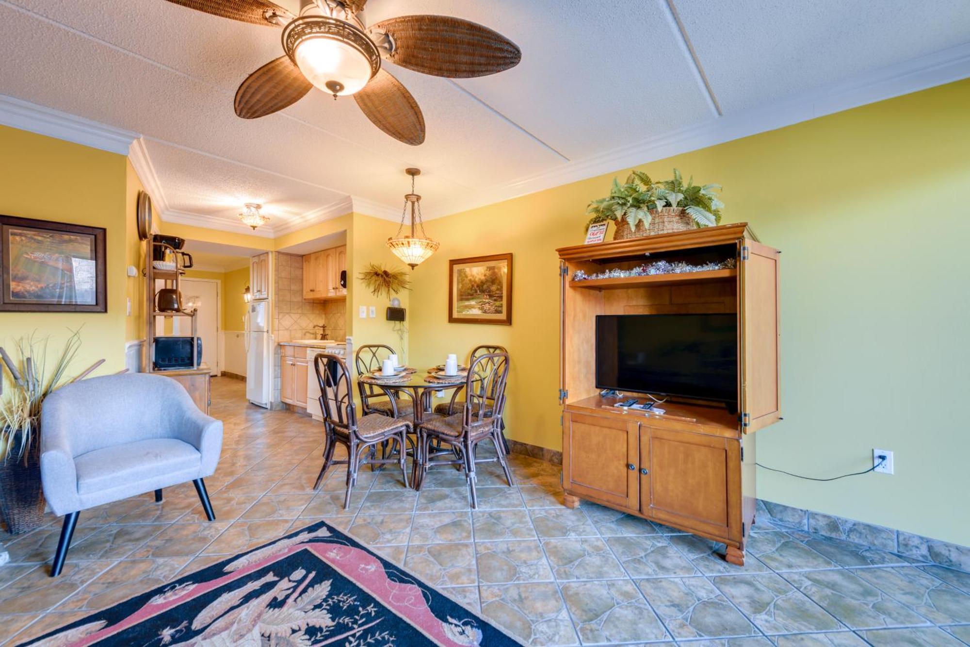 Downtown Gatlinburg Condo With Community Pool! Eksteriør billede